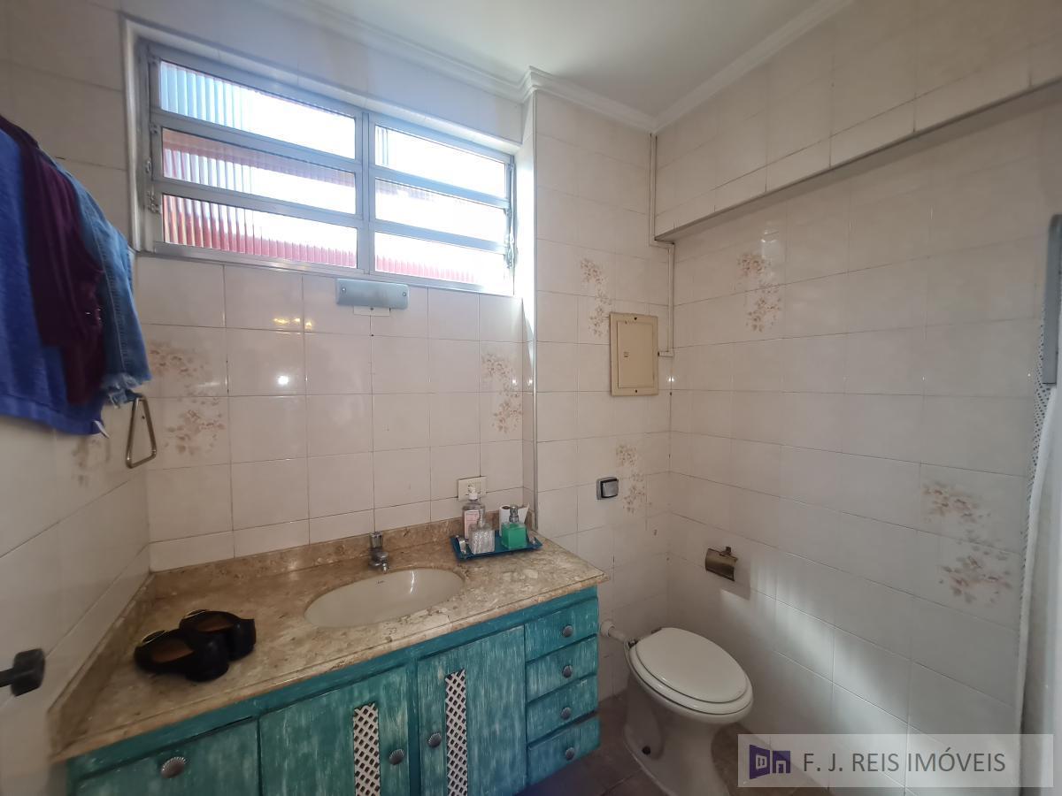 Casa à venda com 3 quartos, 400m² - Foto 35