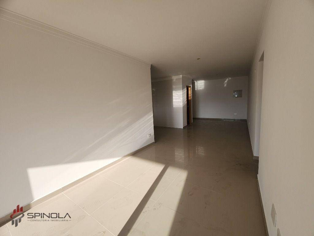 Apartamento à venda com 3 quartos, 126m² - Foto 2