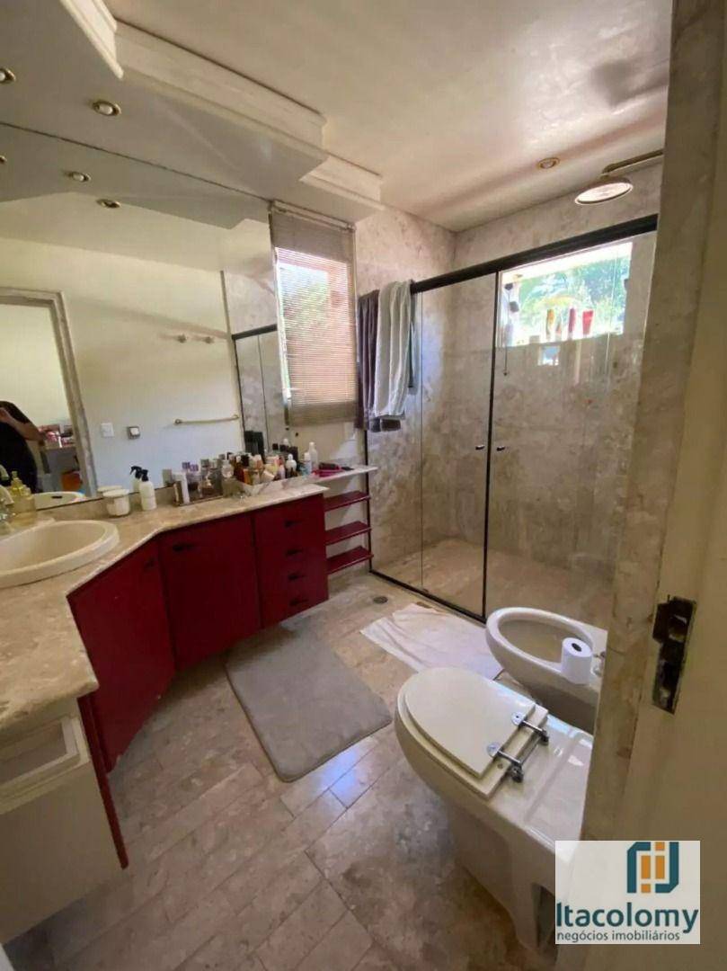 Casa de Condomínio à venda com 4 quartos, 500m² - Foto 16