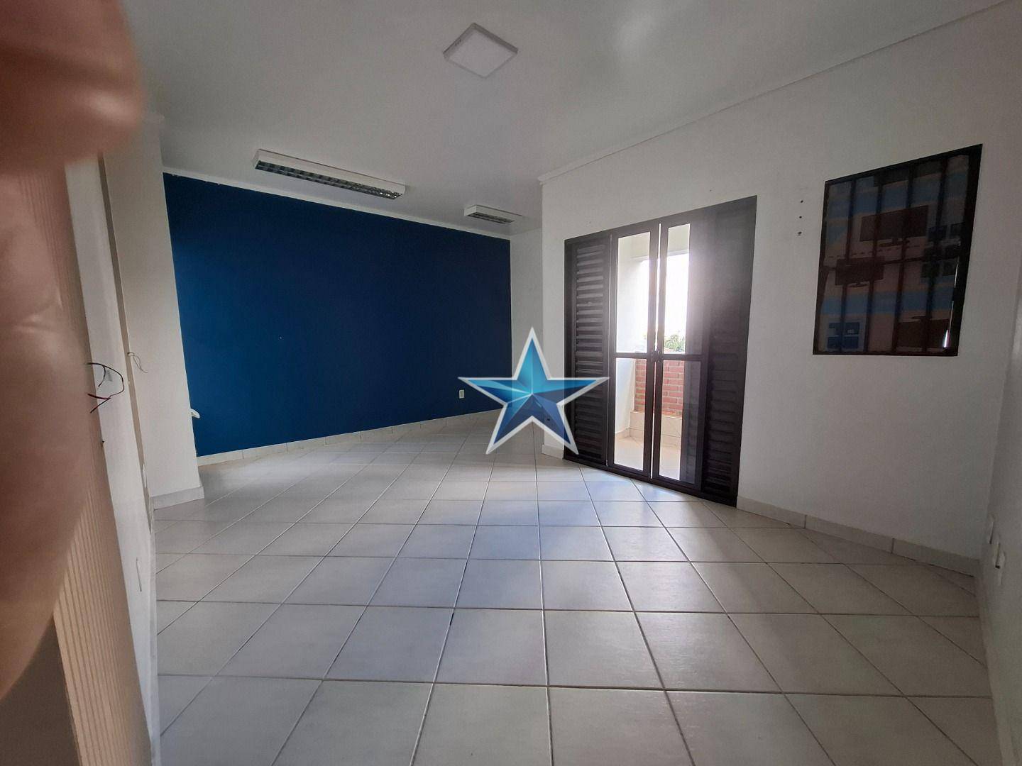 Sobrado à venda e aluguel com 3 quartos, 223M2 - Foto 11