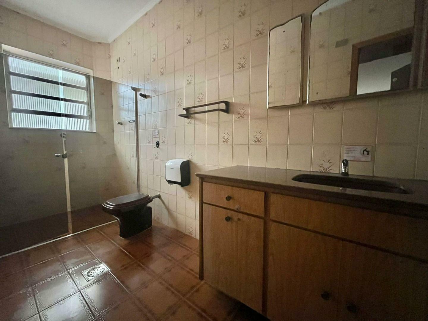 Sobrado para alugar com 4 quartos, 250m² - Foto 15