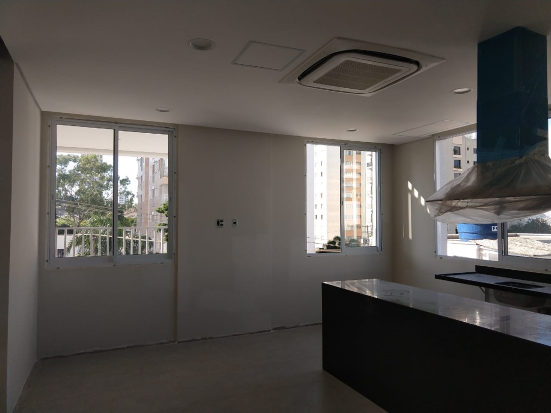 Apartamento à venda com 3 quartos, 91m² - Foto 4