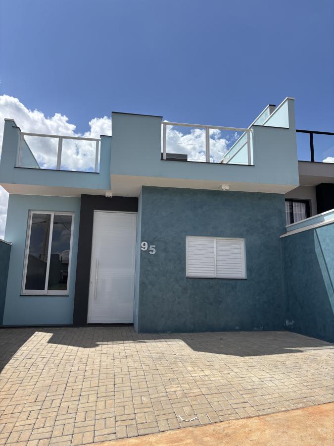 Casa de Condomínio à venda com 3 quartos, 147m² - Foto 1