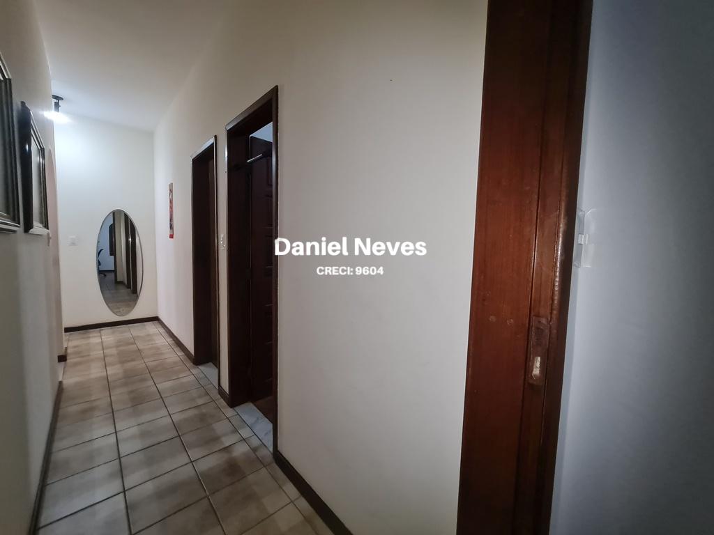 Casa à venda com 4 quartos, 309m² - Foto 38