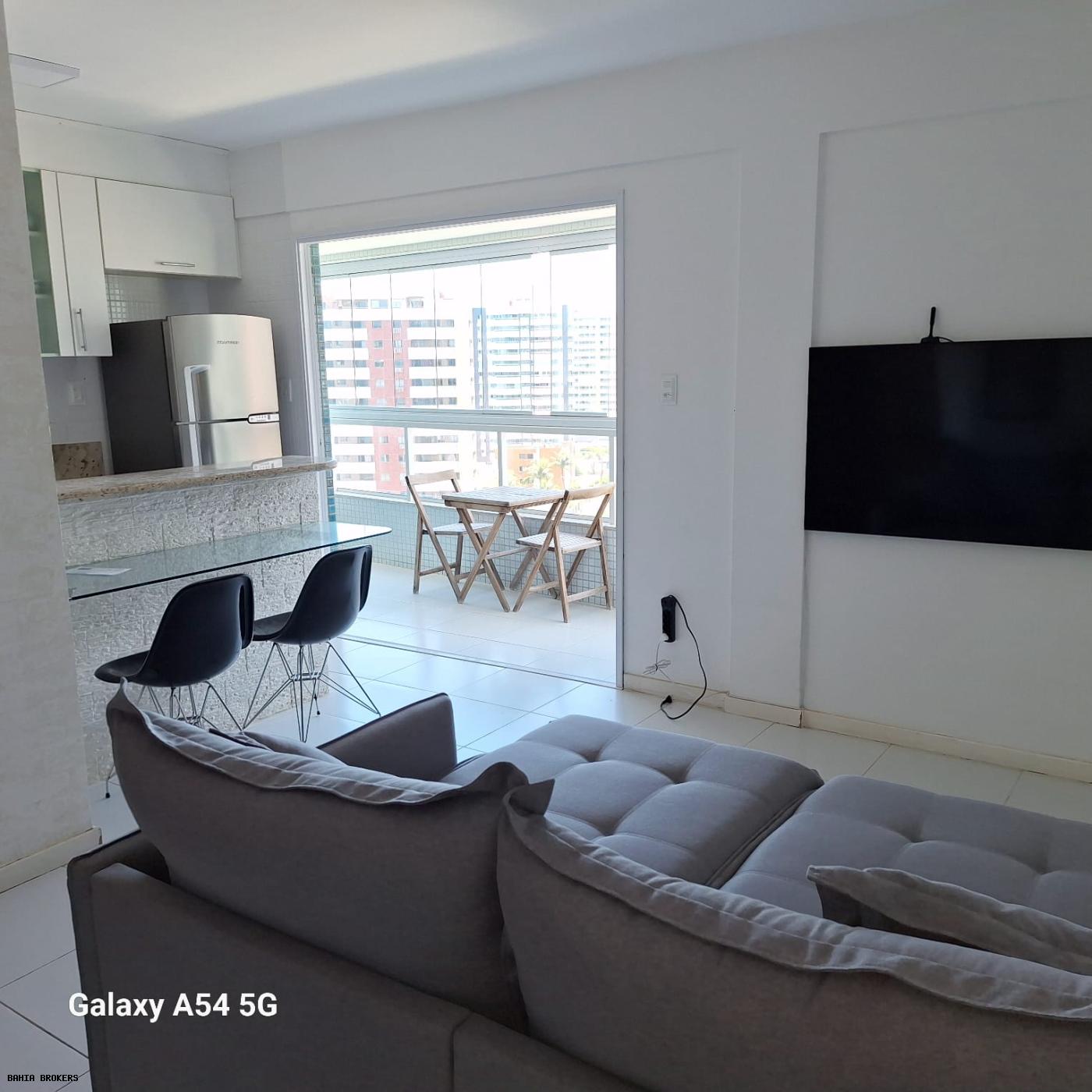 Apartamento para alugar com 1 quarto, 40m² - Foto 6