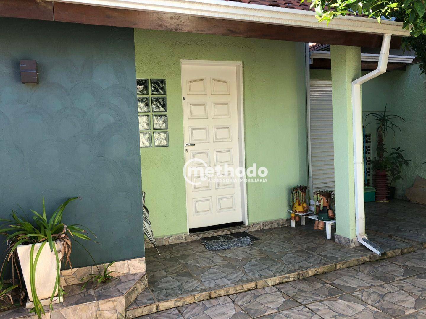 Casa à venda com 4 quartos, 250m² - Foto 3