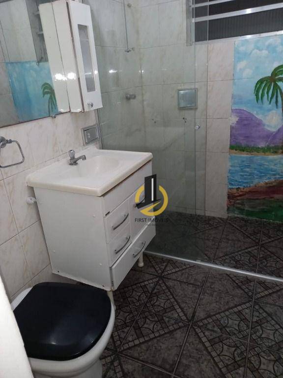 Casa à venda com 5 quartos, 200m² - Foto 25