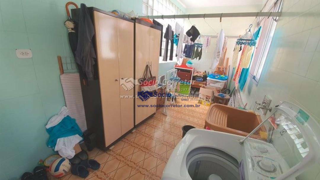 Sobrado à venda com 4 quartos, 240m² - Foto 24