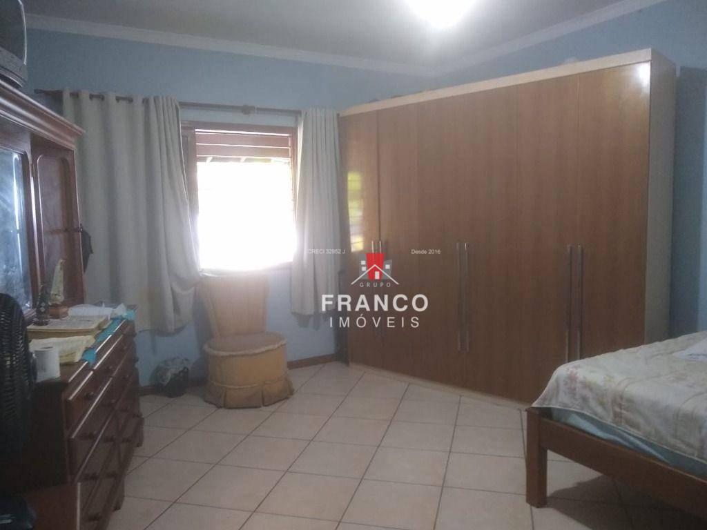 Casa para alugar com 2 quartos, 260m² - Foto 6