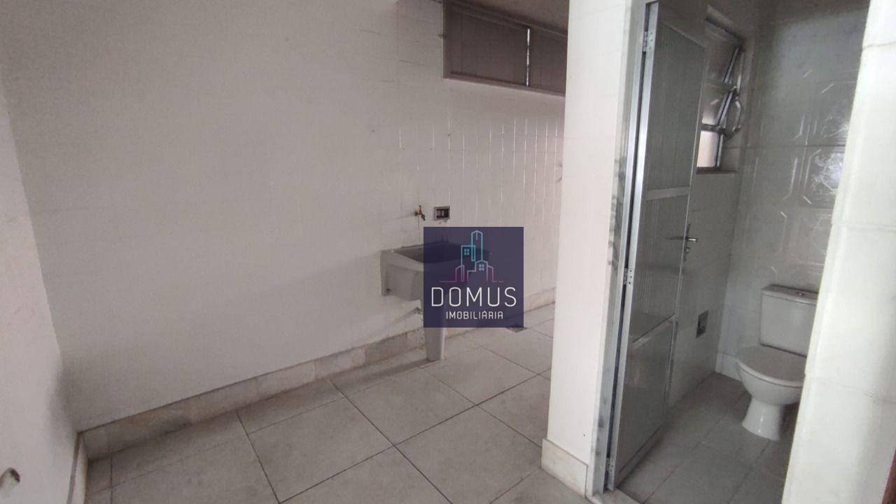 Casa à venda com 3 quartos, 300M2 - Foto 8