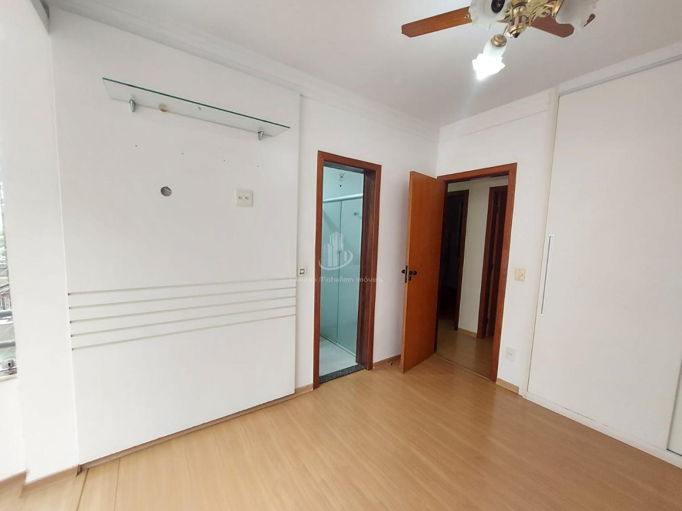 Apartamento à venda com 3 quartos, 105m² - Foto 18