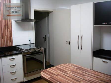 Apartamento à venda com 3 quartos, 122m² - Foto 3