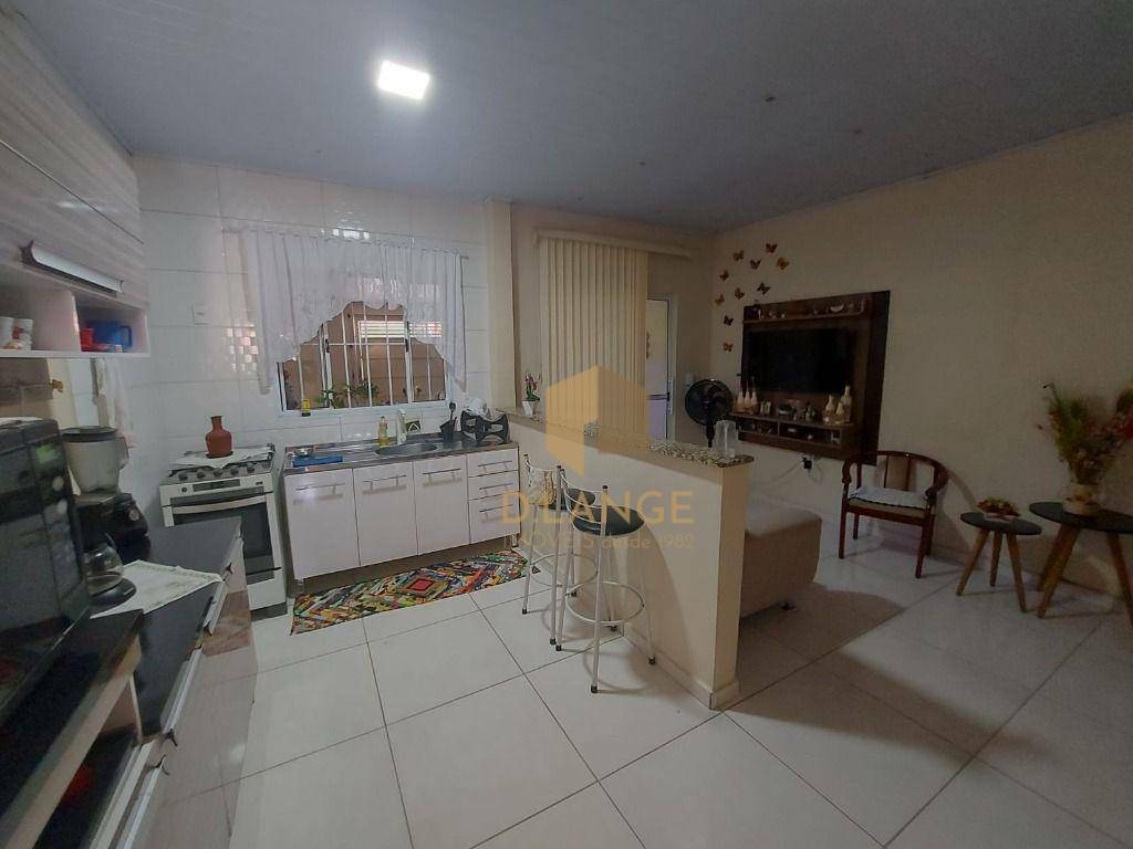 Casa à venda com 8 quartos, 307m² - Foto 16