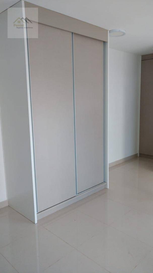 Apartamento à venda com 1 quarto, 55m² - Foto 28