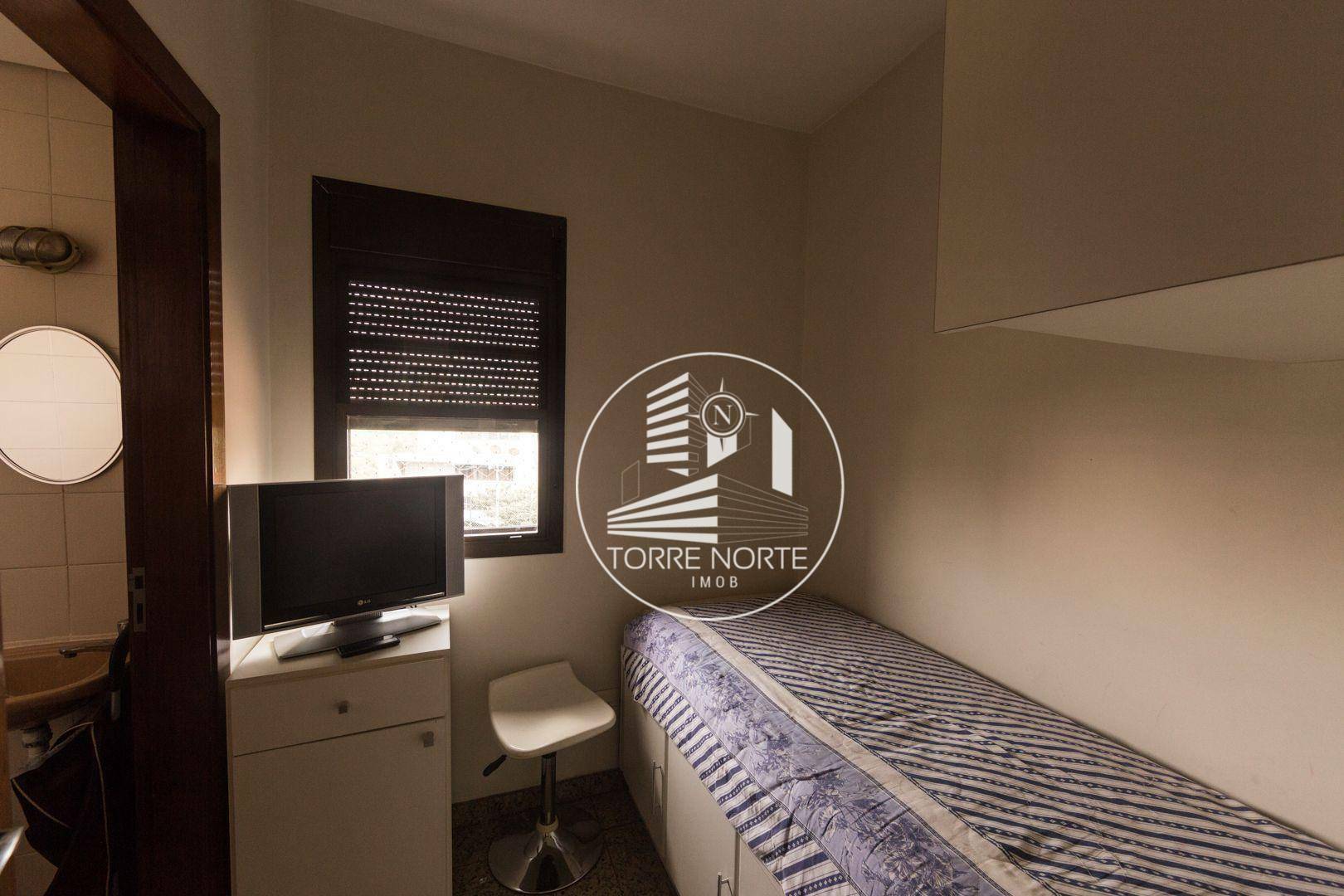 Apartamento à venda com 3 quartos, 188m² - Foto 11