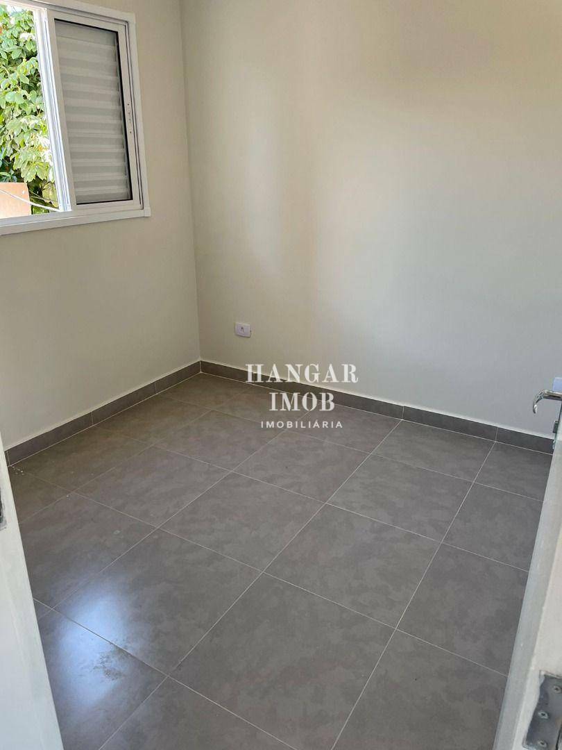 Apartamento à venda com 2 quartos, 40m² - Foto 16