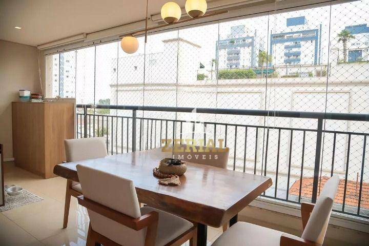 Apartamento à venda com 2 quartos, 70m² - Foto 1