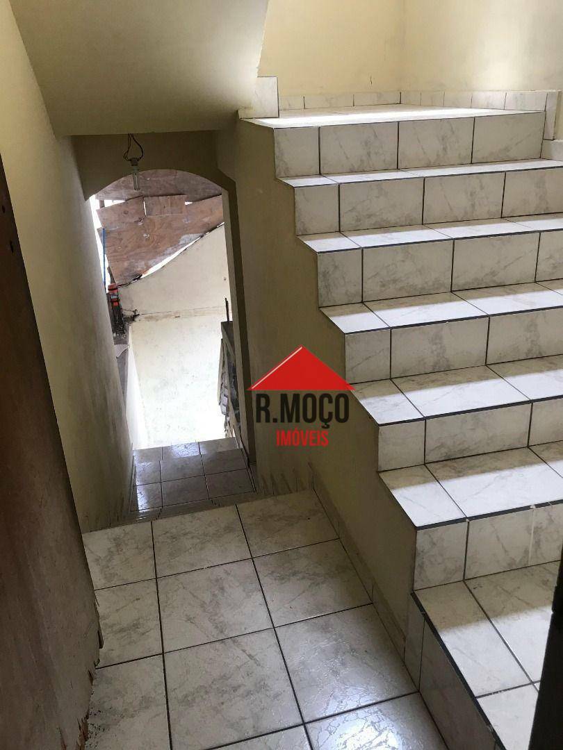 Sobrado à venda com 2 quartos, 148m² - Foto 30