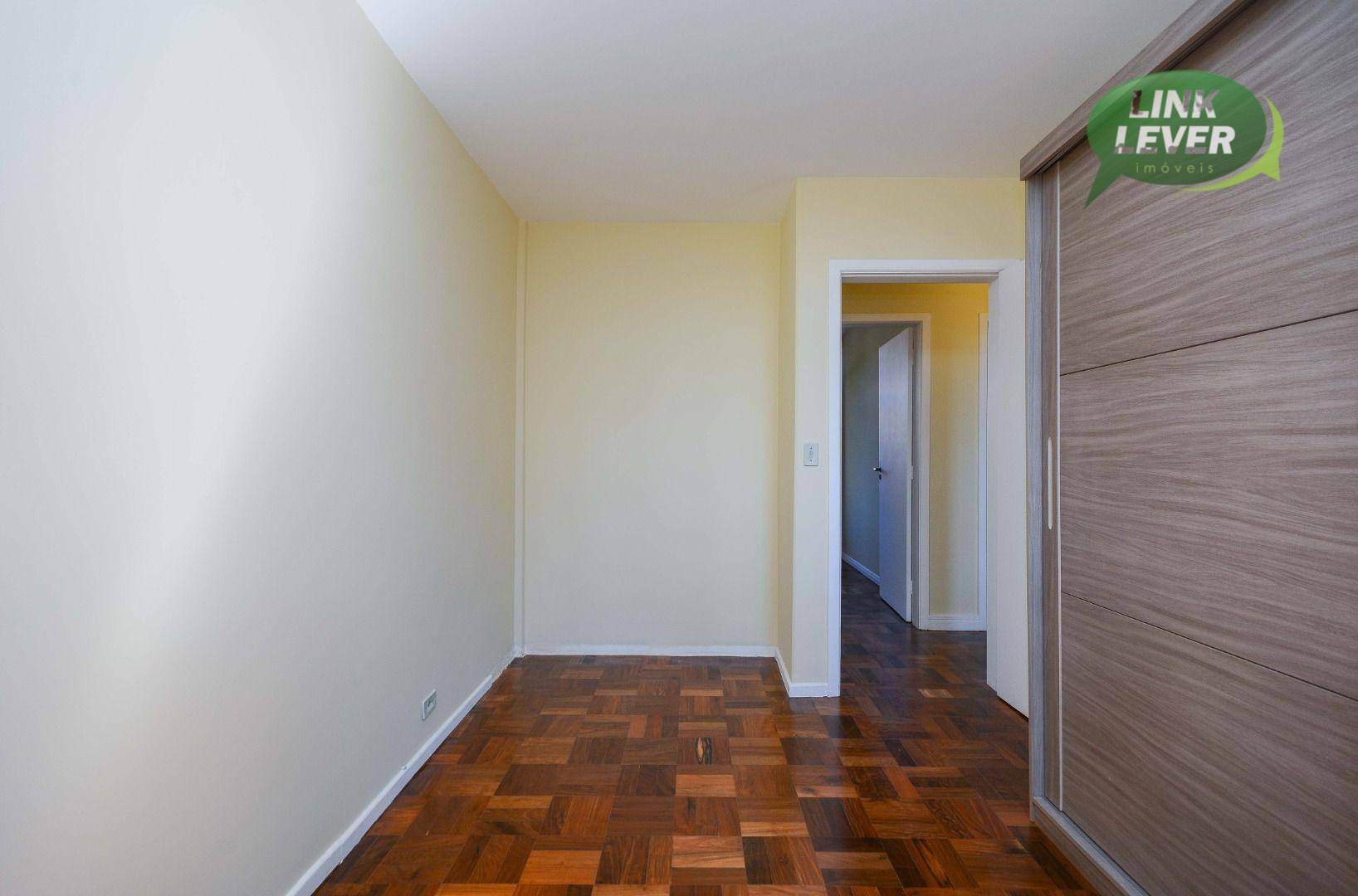 Apartamento para alugar com 3 quartos, 114m² - Foto 28