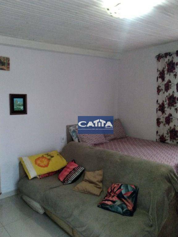 Casa à venda com 2 quartos, 90m² - Foto 2