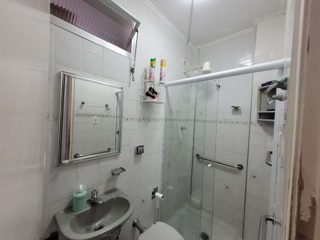 Apartamento à venda com 2 quartos, 60m² - Foto 11