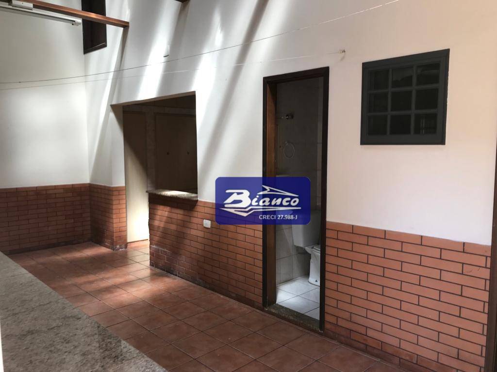 Casa à venda e aluguel com 2 quartos, 196m² - Foto 28