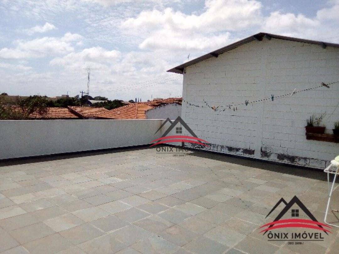 Casa à venda com 3 quartos, 700m² - Foto 13