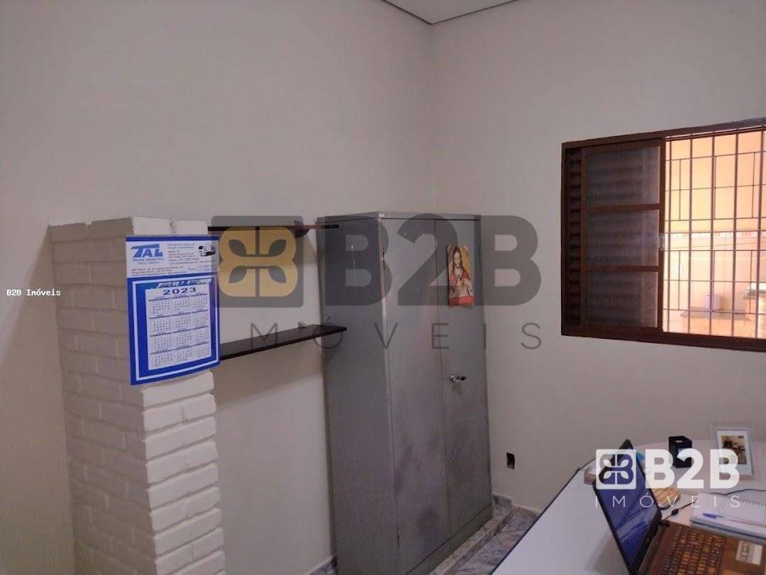 Casa à venda com 3 quartos, 156m² - Foto 16