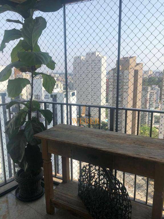 Apartamento à venda com 3 quartos, 139m² - Foto 3