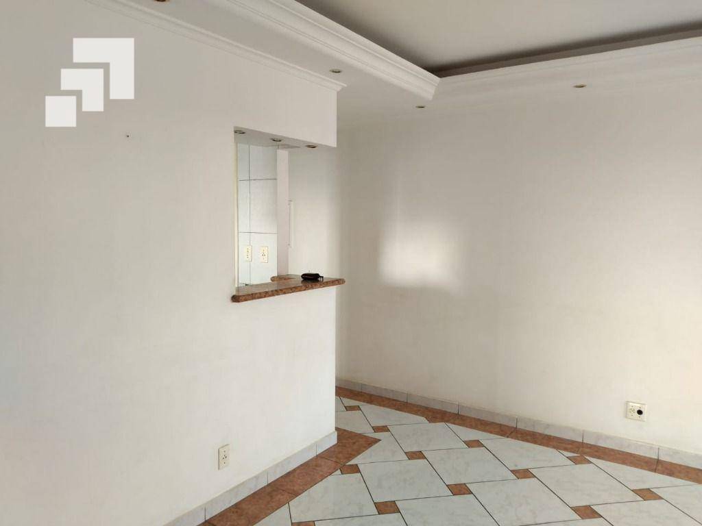 Apartamento para alugar com 2 quartos, 59m² - Foto 22