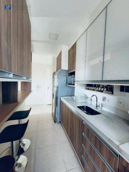 Apartamento à venda com 2 quartos, 63m² - Foto 8