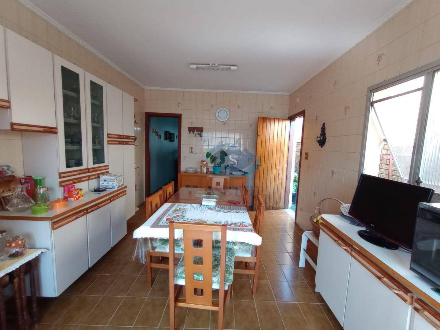 Sobrado à venda com 3 quartos, 179m² - Foto 4