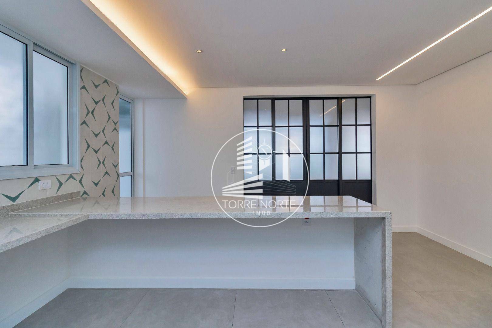 Apartamento à venda com 3 quartos, 239m² - Foto 3