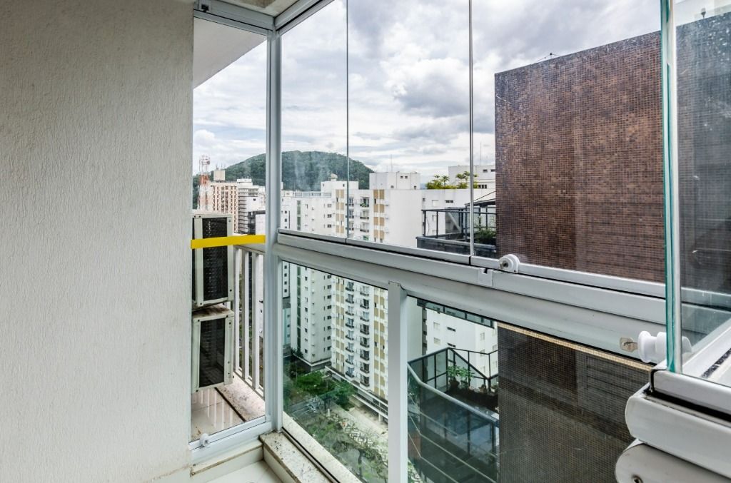 Apartamento à venda com 3 quartos, 175m² - Foto 5