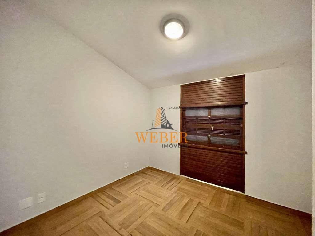 Casa à venda com 4 quartos, 410m² - Foto 39