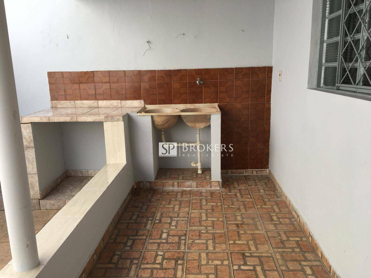 Casa à venda com 4 quartos, 180m² - Foto 40