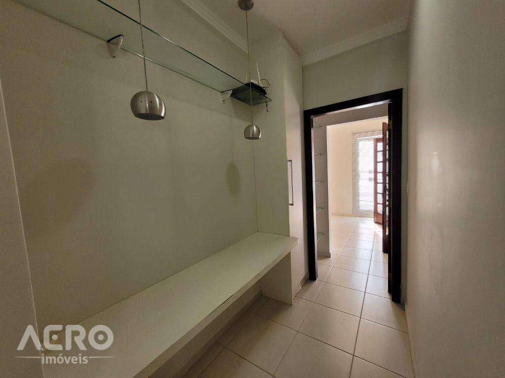 Casa à venda com 4 quartos, 414m² - Foto 19