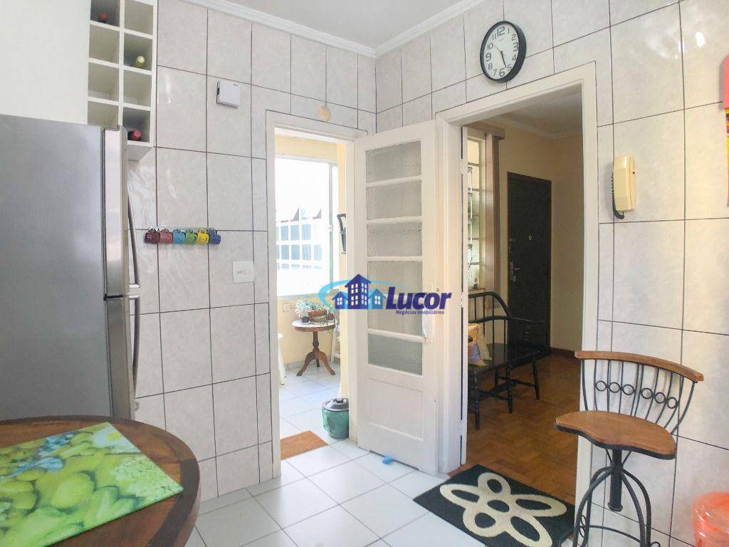 Apartamento à venda com 2 quartos, 74m² - Foto 3