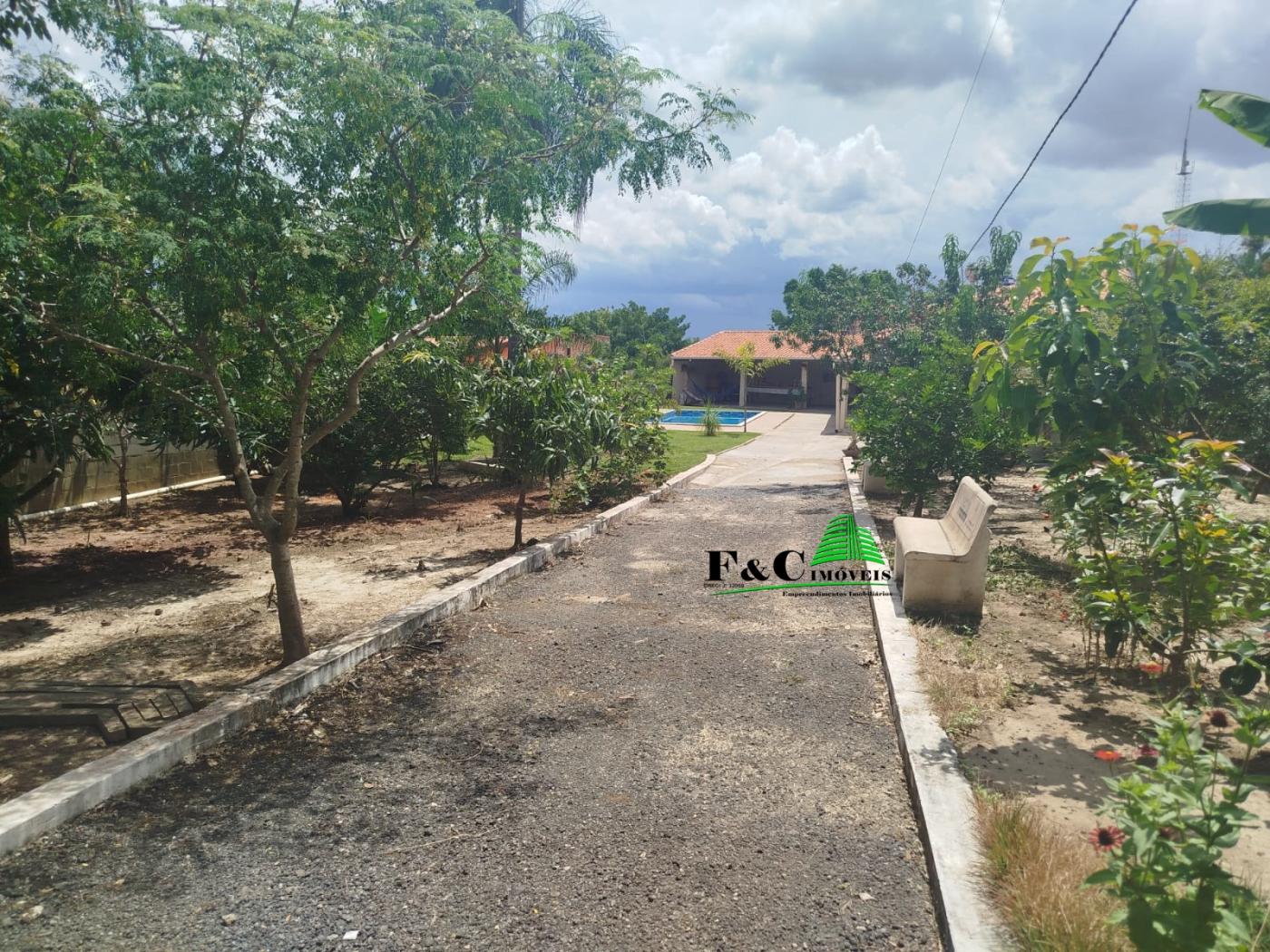 Chácara à venda com 3 quartos, 1000m² - Foto 10