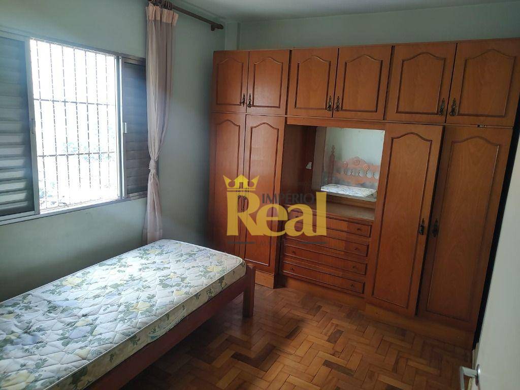 Apartamento à venda com 2 quartos, 70m² - Foto 4