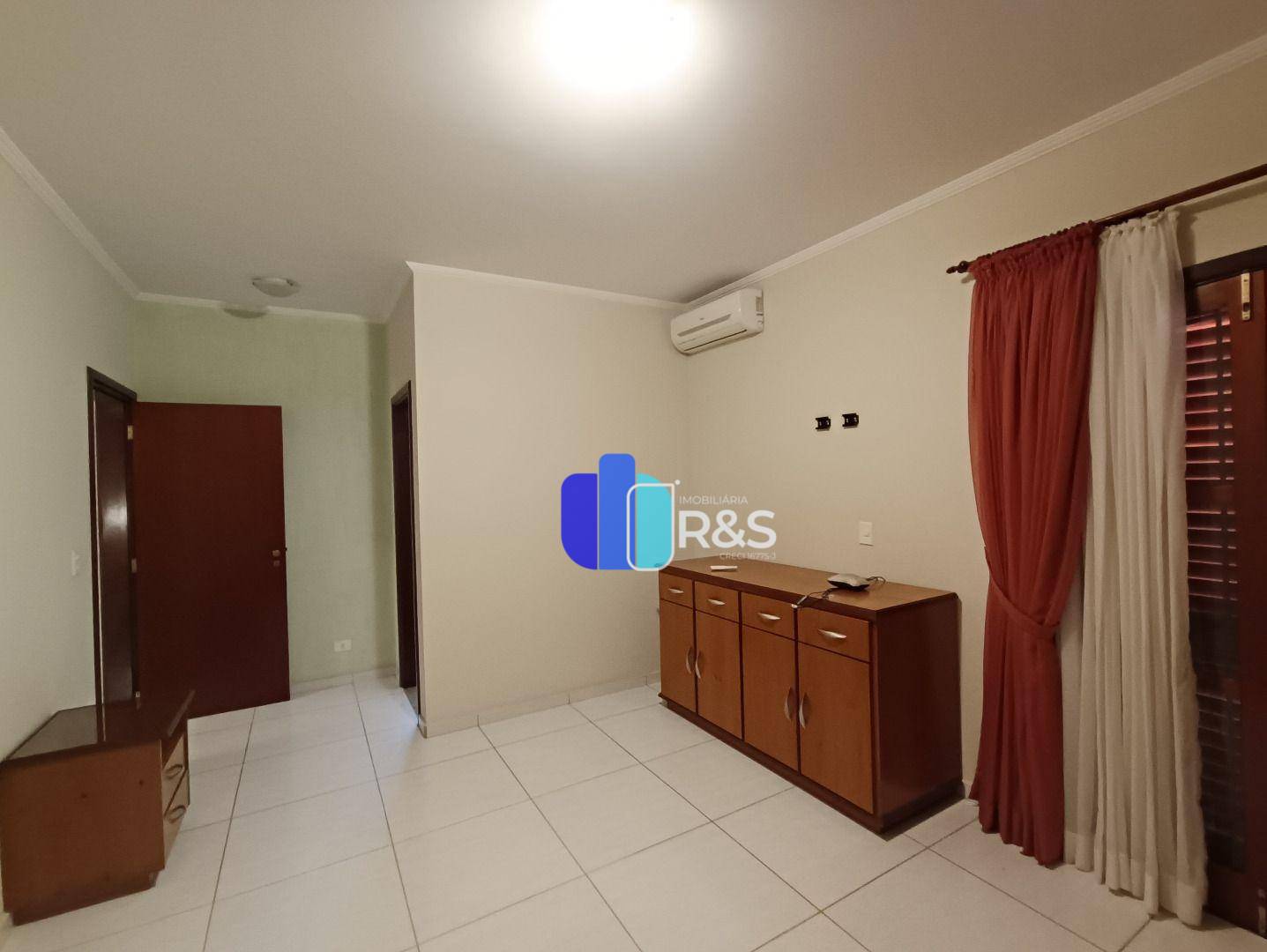 Casa à venda e aluguel com 3 quartos, 227m² - Foto 37