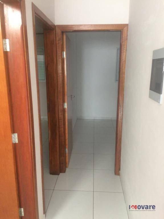 Casa à venda com 2 quartos, 130m² - Foto 8