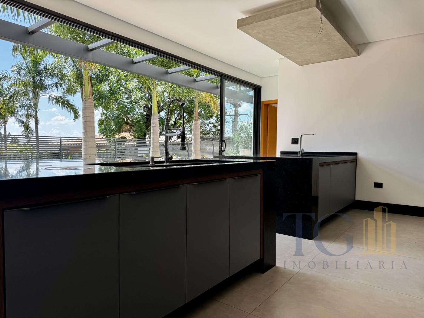 Casa de Condomínio à venda com 4 quartos, 420m² - Foto 11