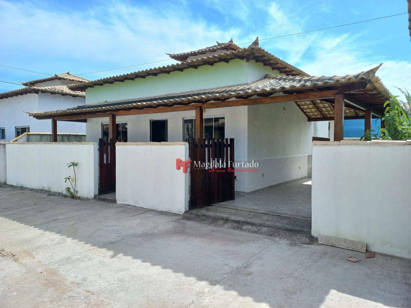 Casa à venda com 2 quartos, 87m² - Foto 1