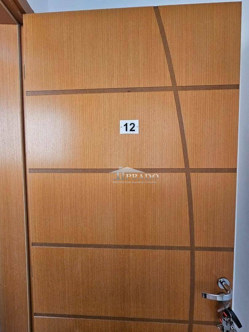 Apartamento à venda com 3 quartos, 61m² - Foto 2