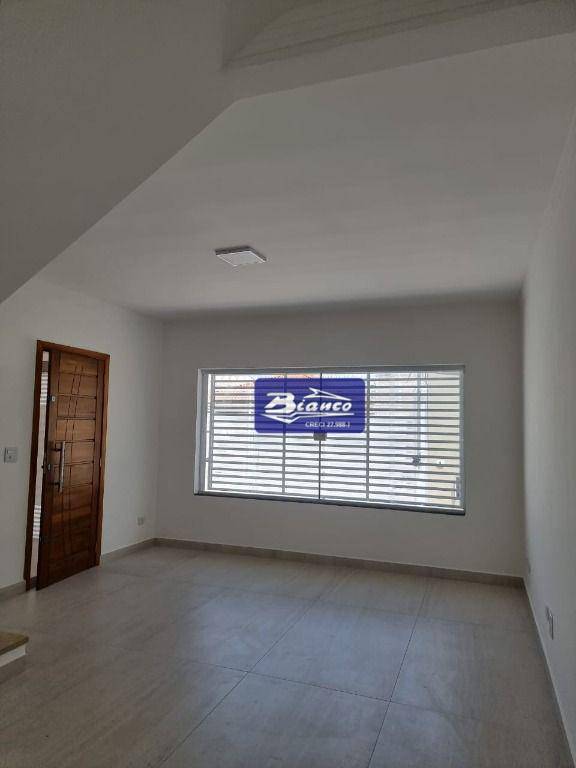 Sobrado à venda e aluguel com 3 quartos, 160m² - Foto 44