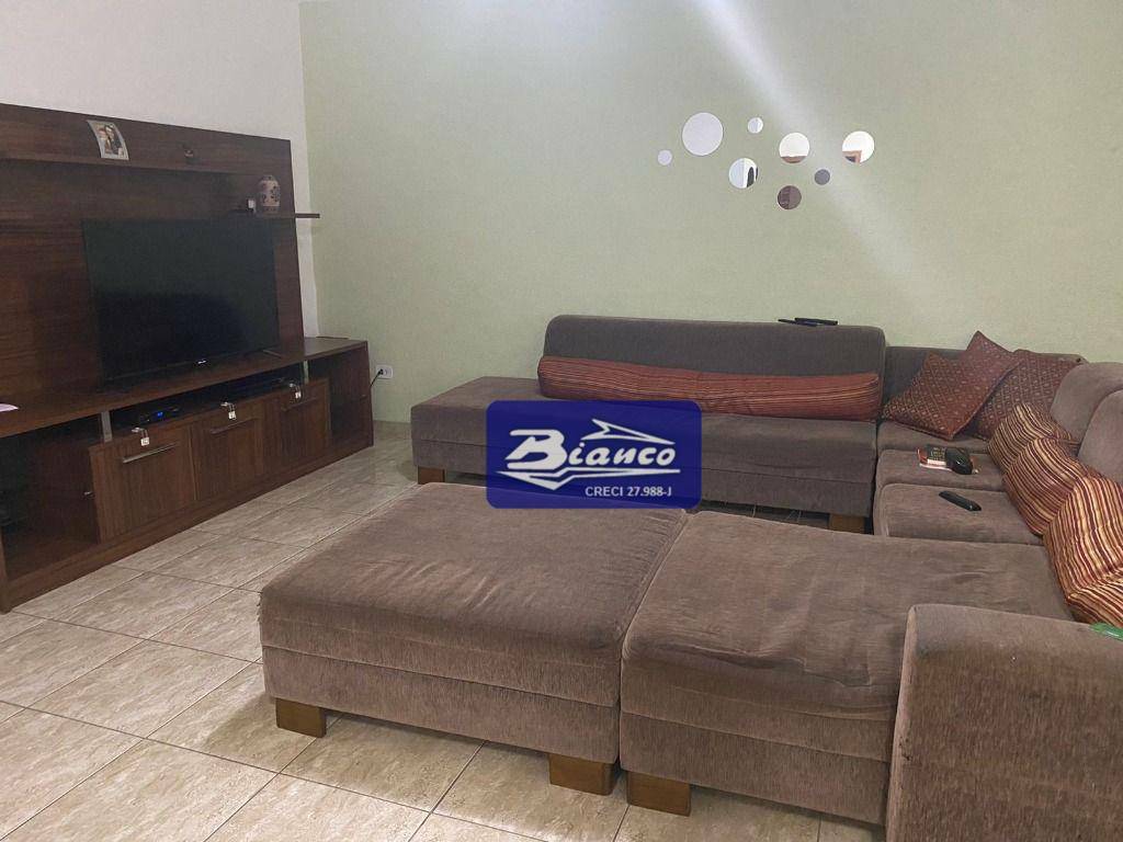 Sobrado à venda com 3 quartos, 209m² - Foto 24