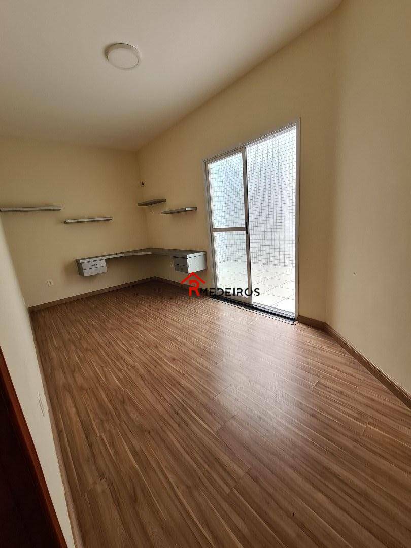 Sobrado à venda com 3 quartos, 136M2 - Foto 13