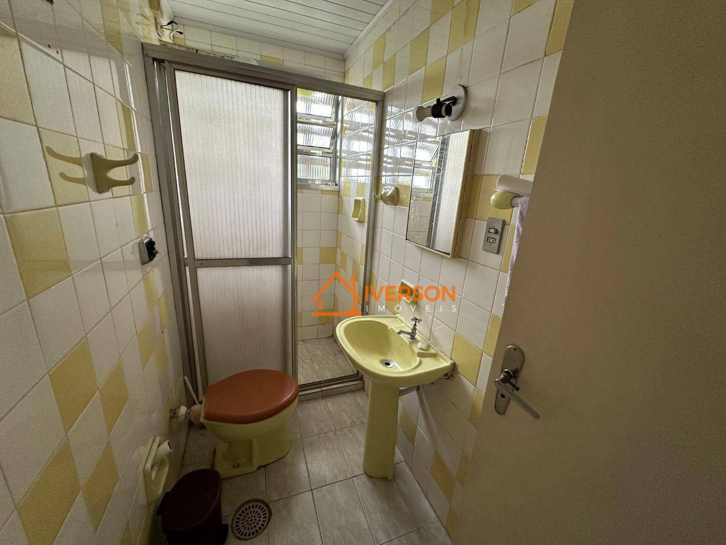 Apartamento à venda com 2 quartos, 62m² - Foto 13