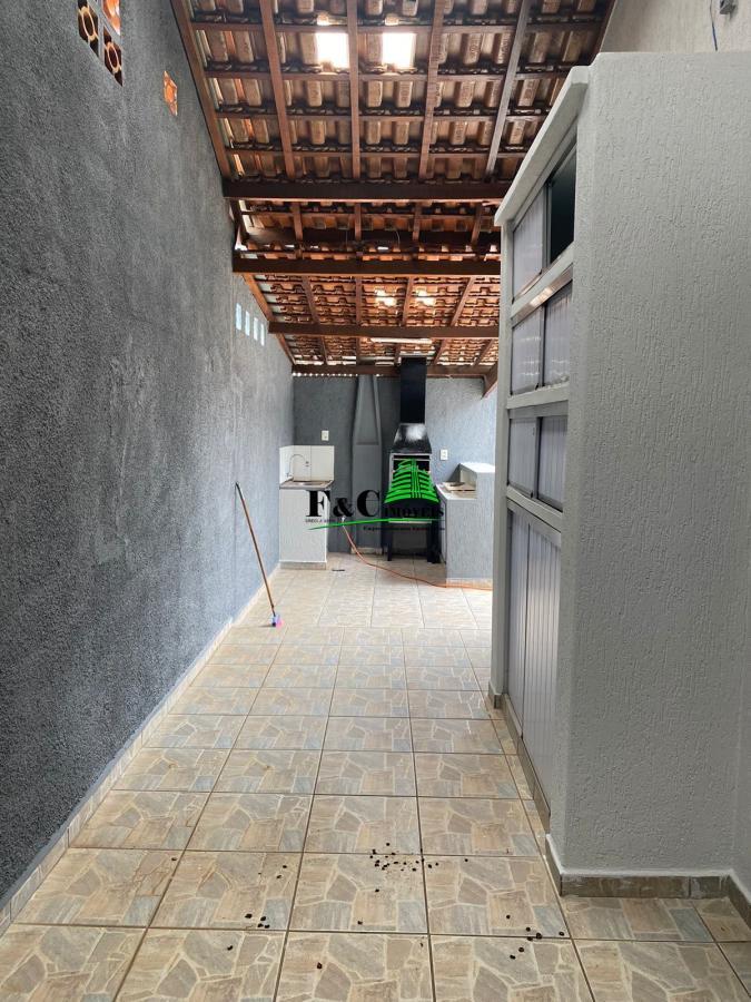 Casa à venda com 2 quartos, 168m² - Foto 17